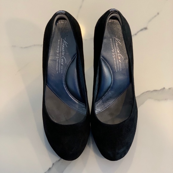 Kenneth Cole New York Suede Black Chunky Heels - Picture 3 of 10